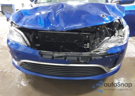 2016 Chrysler 200 Limited из США, поврежденный, VIN 1C3CCCAB5GN173360